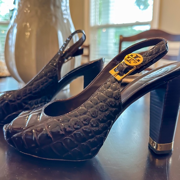 Tory Burch Brown Embossed Leather Peep Toe Slingback Heel - sz 7 - Lightly Worn - Picture 3 of 7